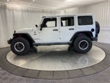 Used 2017 Jeep Wrangler Unlimited Sahara image 4