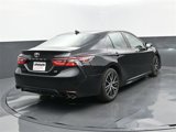 Used 2021 Toyota Camry SE image 6