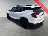 Used 2023 GMC Terrain SLE w/ Driver Convenience Package image 4