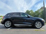 Used 2019 Audi Q5 2.0T Premium Plus w/ Premium Plus Package image 4