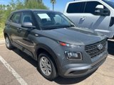 Used 2024 Hyundai Venue SE image 2