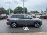 Used 2020 Nissan Pathfinder S image 6