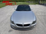 Used 2005 BMW Z4 2.5i image 2