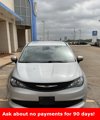 Used 2023 Chrysler Voyager LX image 2
