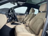 Certified 2024 Porsche Macan image 5