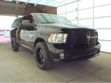 Used 2014 RAM 1500 Express image 2