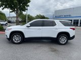 Used 2019 Chevrolet Traverse LT image 2