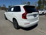 Used 2022 Volvo XC90 T6 Momentum image 2
