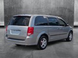 Used 2016 Dodge Grand Caravan American Value Package w/ UConnect Hands-Free Group image 5
