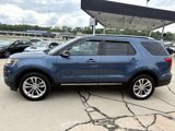 Used 2018 Ford Explorer XLT w/ Equipment Group 202A image 4
