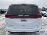 New 2025 Chrysler Pacifica Select image 4
