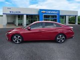 Used 2021 Hyundai Elantra SEL w/ Convenience + Premium Package image 2