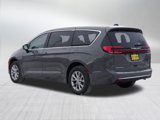 New 2025 Chrysler Pacifica Select image 5