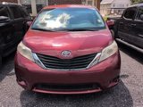 Used 2012 Toyota Sienna LE image 3