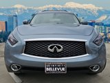 Used 2017 INFINITI QX70 AWD w/ Premium Package image 2
