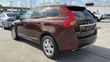Used 2015 Volvo XC60 T5 Premier w/ Proximity Package image 4