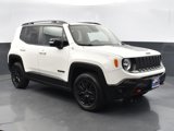 Used 2017 Jeep Renegade Trailhawk image 3