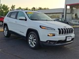 Used 2016 Jeep Cherokee Limited image 2