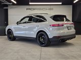 Certified 2022 Porsche Cayenne E-Hybrid image 3