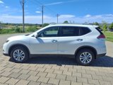 Used 2015 Nissan Rogue SV w/ SV Premium Package image 2