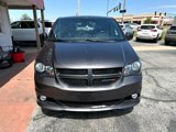 Used 2019 Dodge Grand Caravan GT image 2