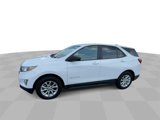 Used 2020 Chevrolet Equinox LS w/ LS Convenience Package image 6