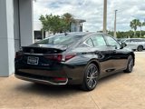 New 2025 Lexus ES 300h w/ Premium Package image 3