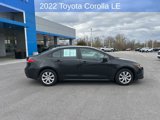 Used 2022 Toyota Corolla LE image 2