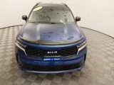 Used 2023 Kia Sorento S w/ Panoramic Sunroof Package image 3
