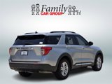 Used 2021 Ford Explorer XLT image 4