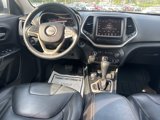 Used 2016 Jeep Cherokee Limited image 6