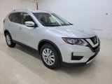 Used 2020 Nissan Rogue SV image 3