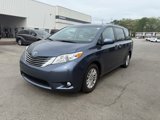 Used 2013 Toyota Sienna XLE image 3