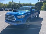 Used 2017 Toyota Tacoma TRD Sport image 3