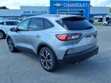 Used 2022 Ford Escape SE w/ SE Sport Appearance Package image 3