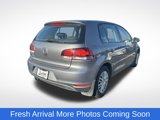 Used 2010 Volkswagen Golf 4-Door image 4