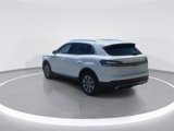 Used 2022 Lincoln Nautilus FWD w/ Premium Package image 5