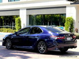 Used 2022 Toyota Camry SE image 4