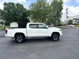 Used 2016 Toyota Tacoma SR5 image 4