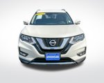 Used 2017 Nissan Rogue SL image 2