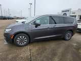 New 2022 Chrysler Pacifica Touring-L image 2