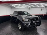 Used 2015 Toyota Tacoma 4x4 Access Cab V6 w/ TRD Sport Package image 3