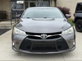 Used 2017 Toyota Camry SE image 2