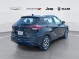 Used 2021 Nissan Kicks SV image 3