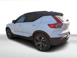 Used 2022 Volvo XC40 T5 R-Design w/ Advanced Package image 5