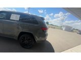 Used 2020 Jeep Grand Cherokee Altitude image 6
