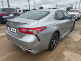 Used 2018 Toyota Camry SE image 5
