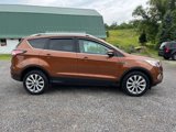 Used 2017 Ford Escape Titanium image 4