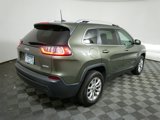 Used 2019 Jeep Cherokee Latitude w/ Cold Weather Group image 3