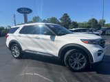 Used 2022 Ford Explorer XLT w/ Equipment Group 202A image 3